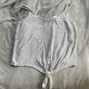 Women cropped tank top